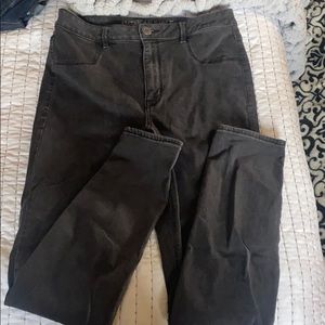 BUY 1 GET 1 🎉High waisted AE Jeans